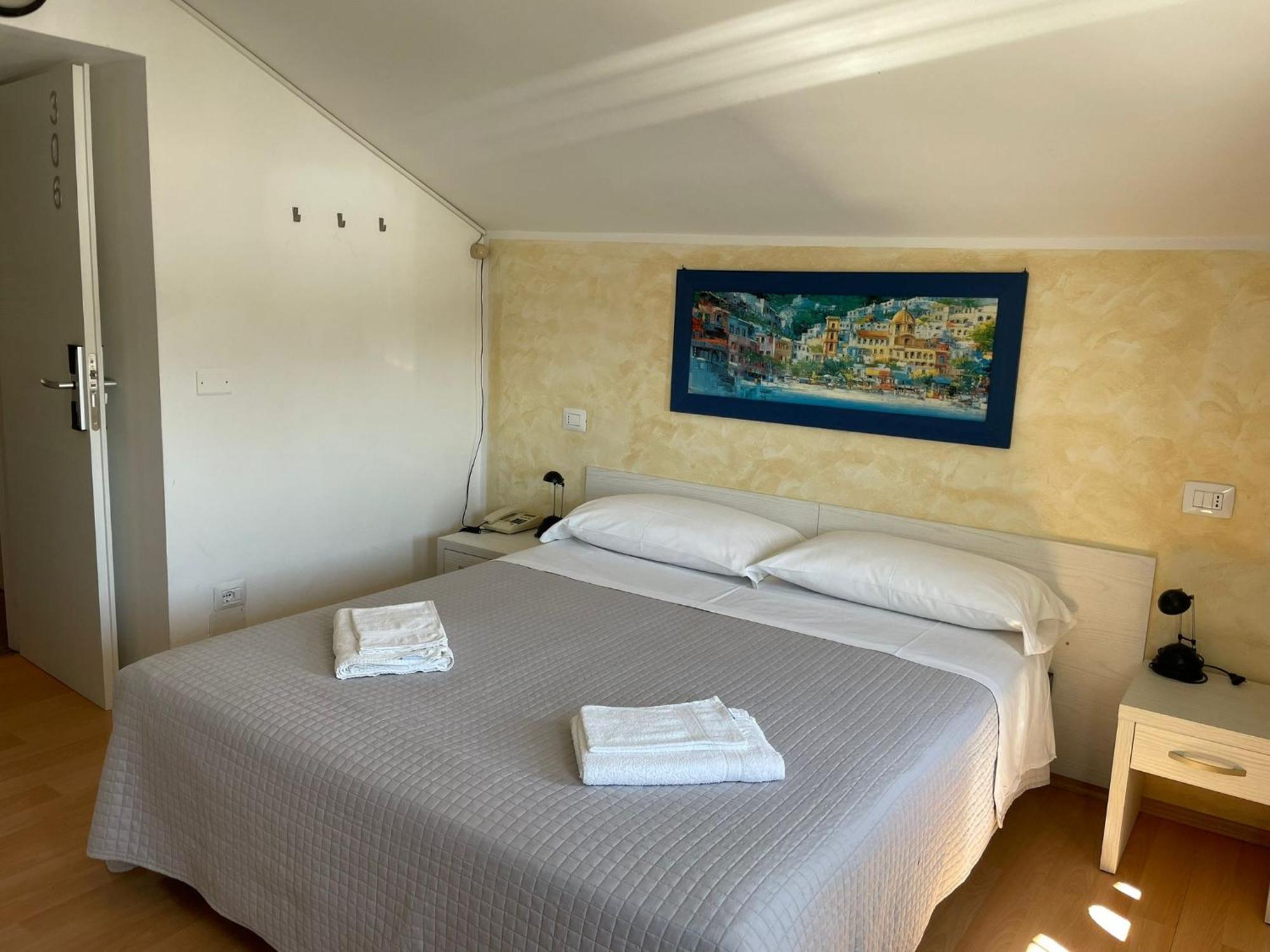 Hotel Hawaii Bed And Coffee Риччоне Экстерьер фото