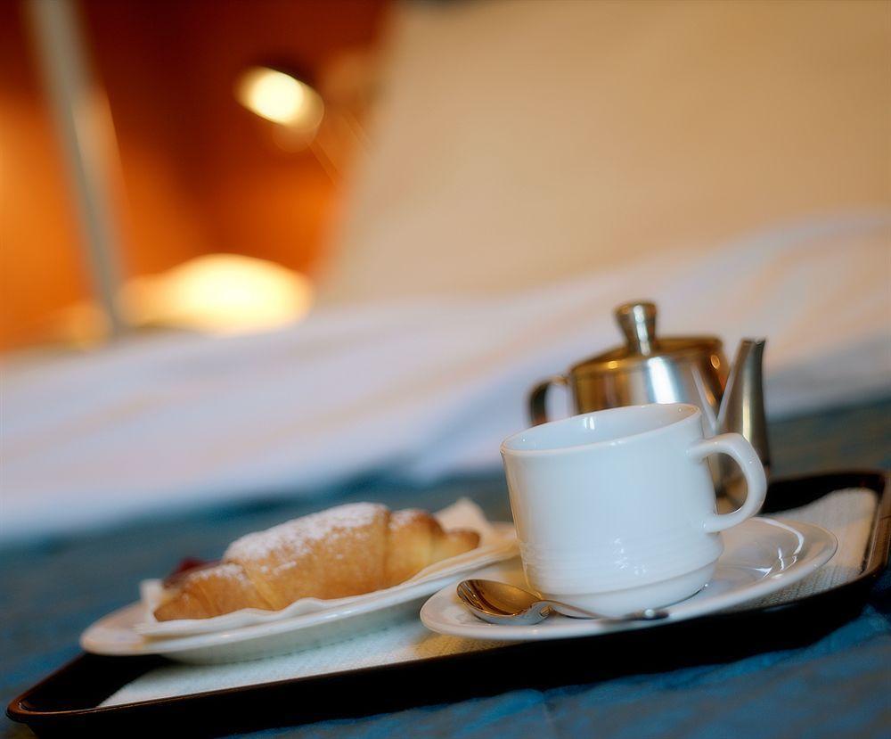 Hotel Hawaii Bed And Coffee Риччоне Экстерьер фото