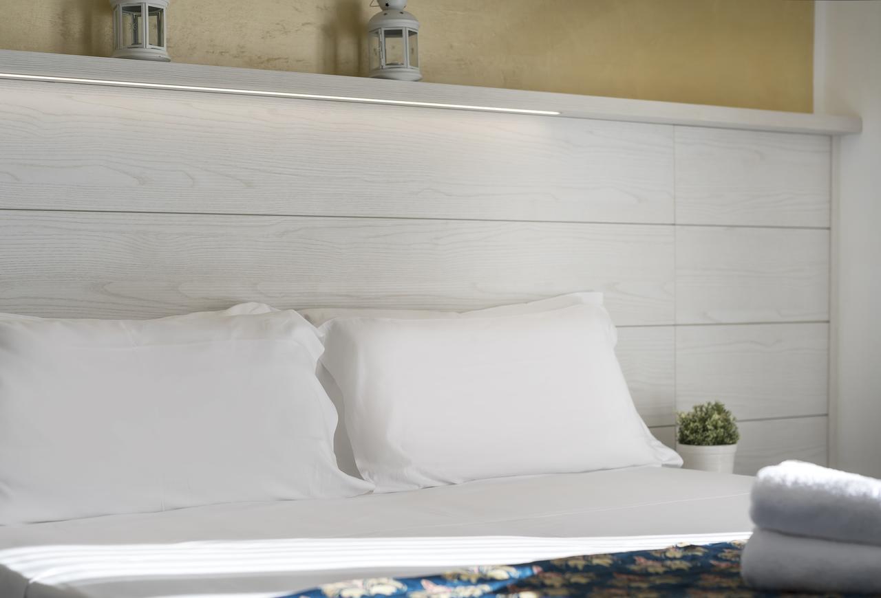 Hotel Hawaii Bed And Coffee Риччоне Экстерьер фото